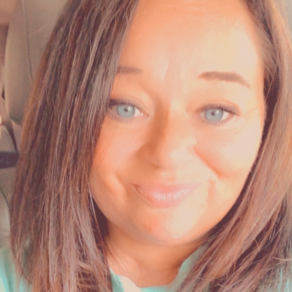 Meet your Posher, Meredith n jeff